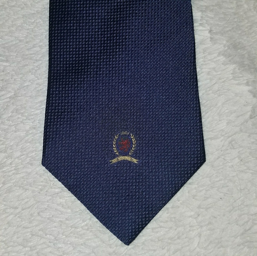 Tommy Hilfiger 100% Silk Tie